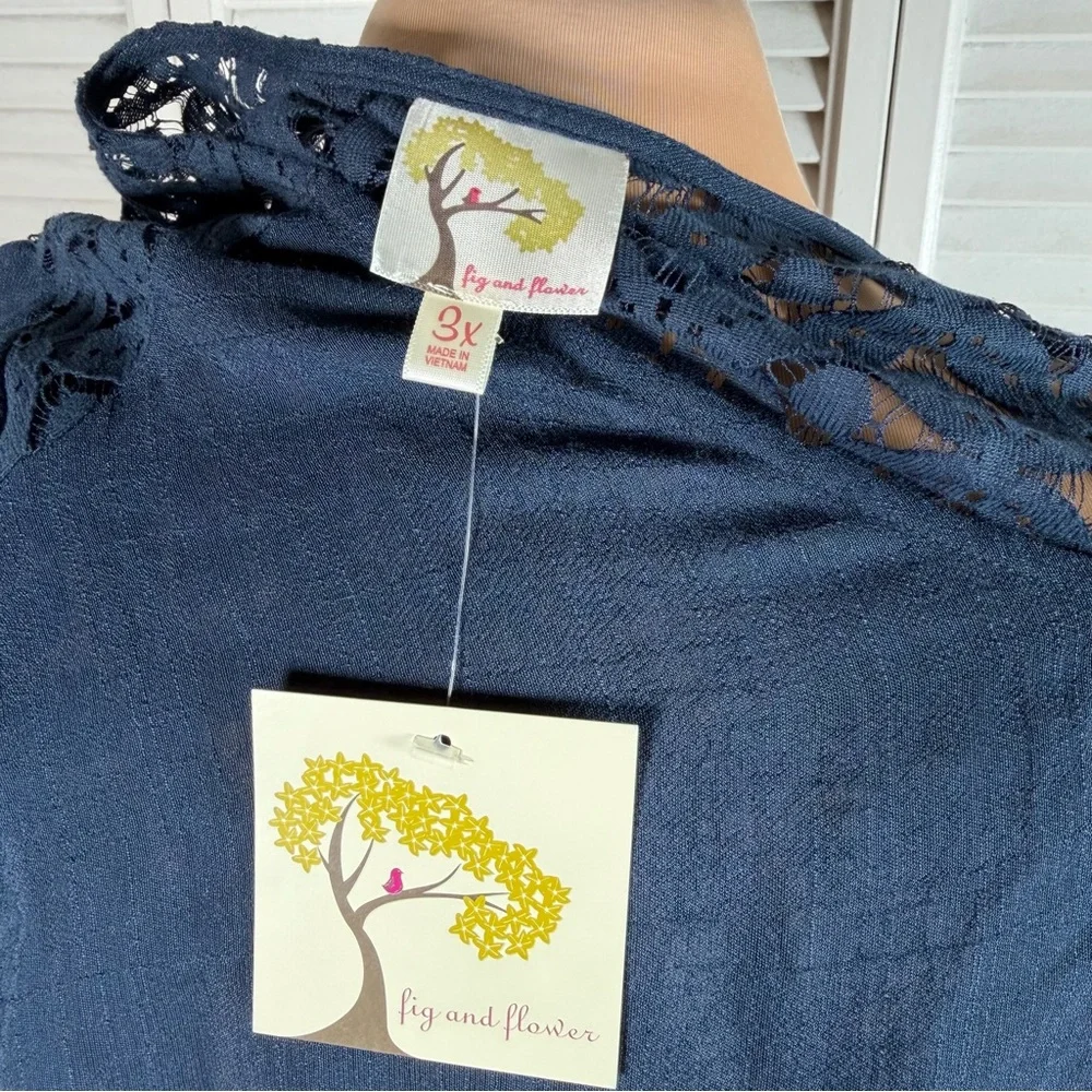 Fig & Flower Boho Embroidered Blouse Lace Back Flowy 3X - Picture 8 of 13